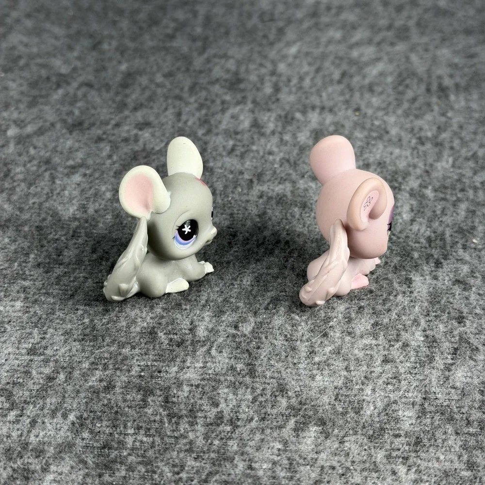 Hasbro Littlest Pet Shop 495 630 Chinchilla Figures Lot 2 Gray‎ Pink 2007 LPS